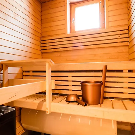 Lapland Aekaeshotelli Apartmanhotel 3*