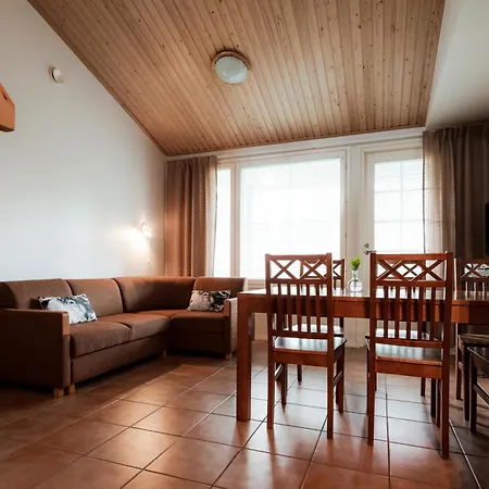 Lapland Aekaeshotelli Otel Äkäslompolo