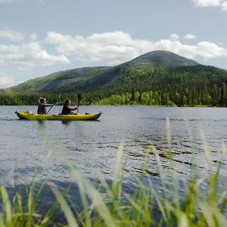 Lapland Aekaeshotelli 4*