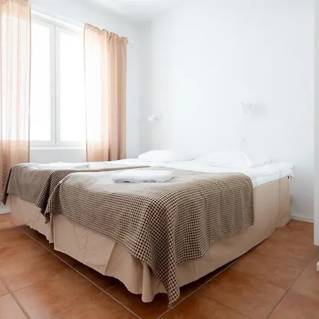 Lapland Aekaeshotelli 3* Akaslompolo