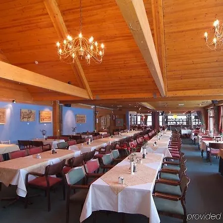 Lapland Aekaeshotelli 3*