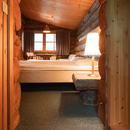 Lapland Aekaeshotelli Apartmanhotel