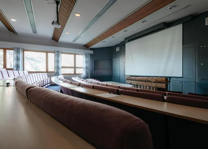 Lapland Aekaeshotelli 3*