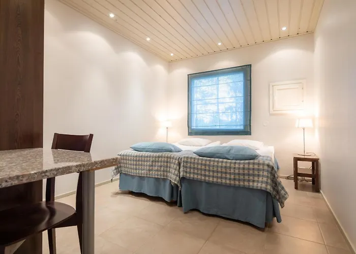 Lapland Aekaeshotelli شقة فندقية Äkäslompolo